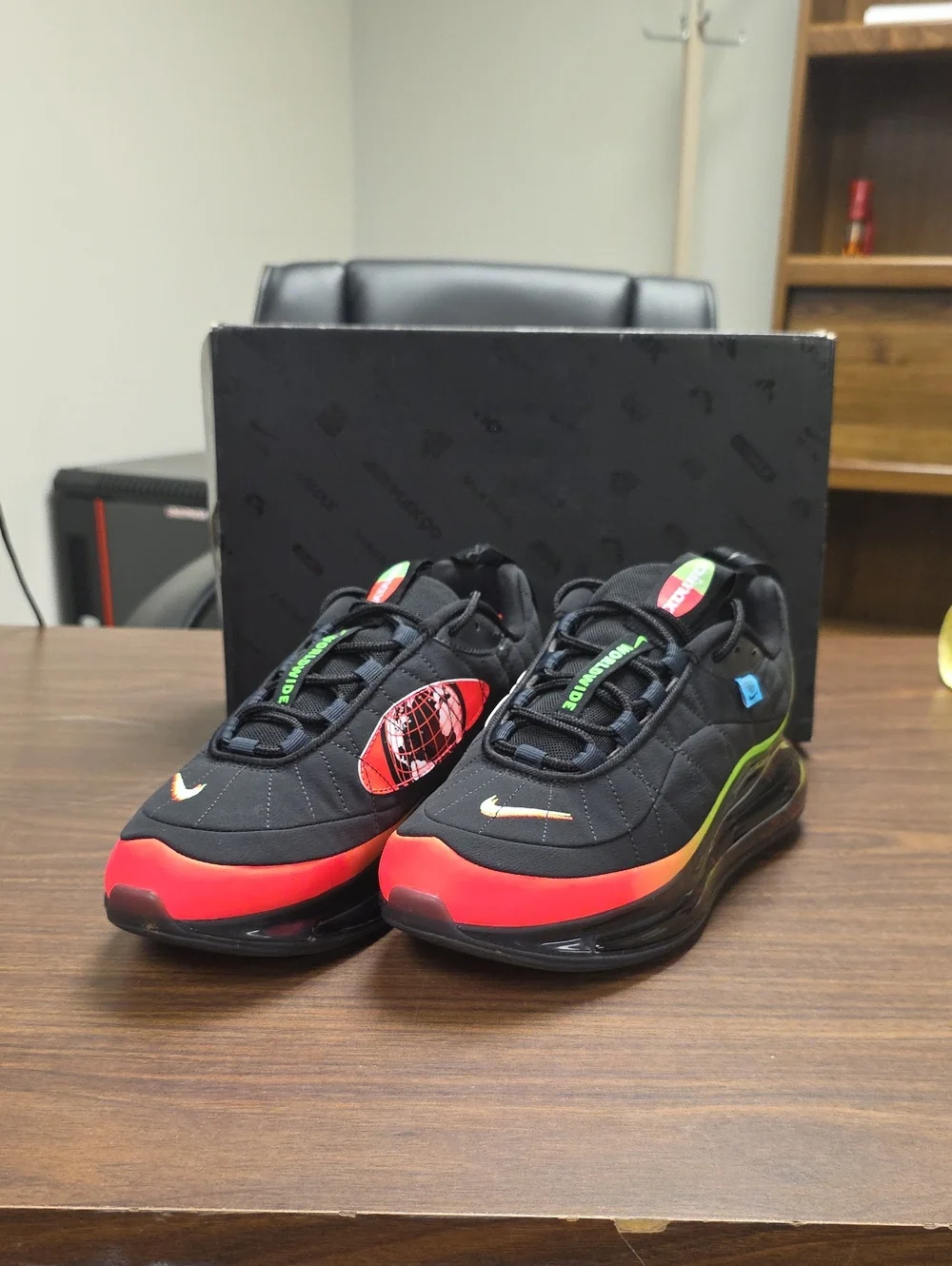 Nike Air Max MX-720-818 Worldwide Pack CT1282-001 Men's 9.5